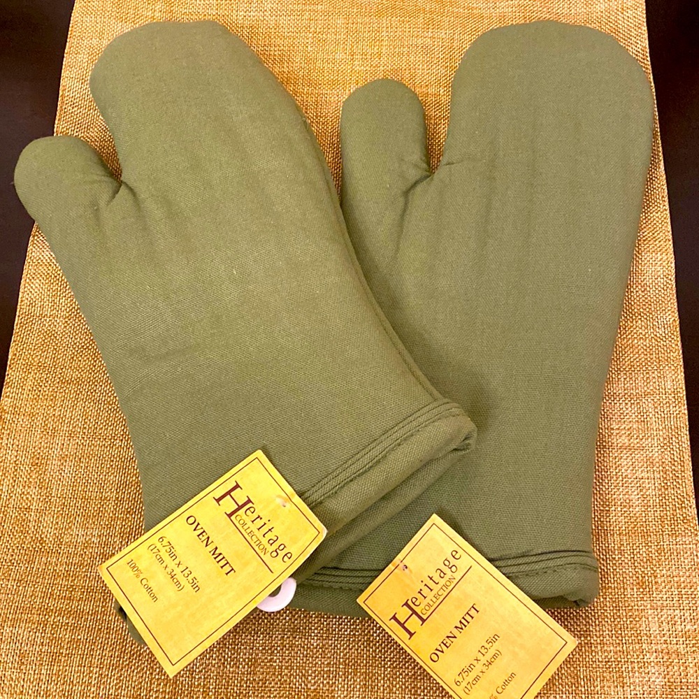 🆕 Heritage Oven Mitts (Pair)
